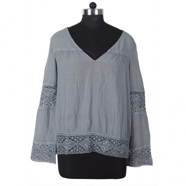 Summer Look Classic Blouse